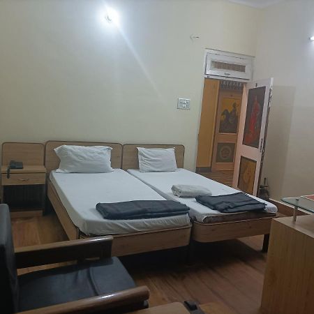 Hotel Midtown Харидвар Экстерьер фото