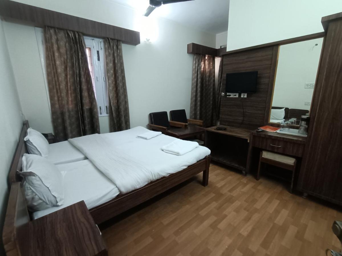 Hotel Midtown Харидвар Экстерьер фото